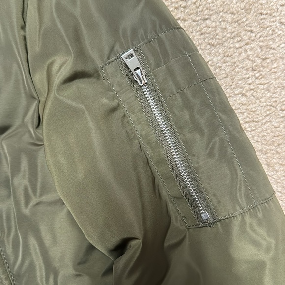 Zara women bomber jacket. Small - Picture 3 of 5